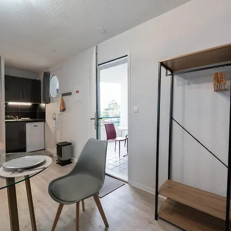 - Parfait Pour Deux, A Proximite Апартаменты