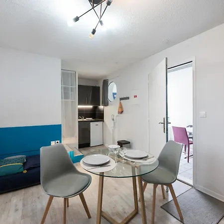 - Parfait Pour Deux, A Proximite Апартаменты *